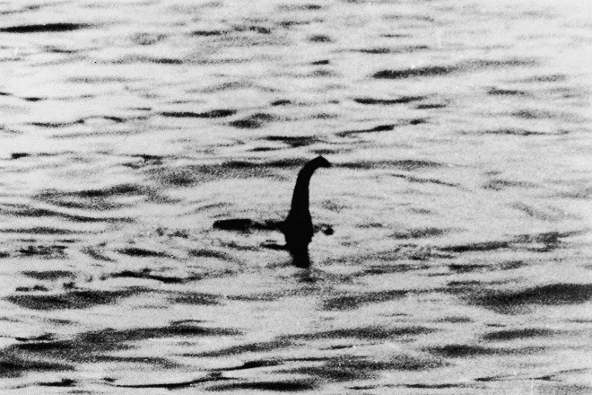 Hàng trăm người tham gia săn lùng quái vật hồ Loch Ness lớn nhất trong 50 năm