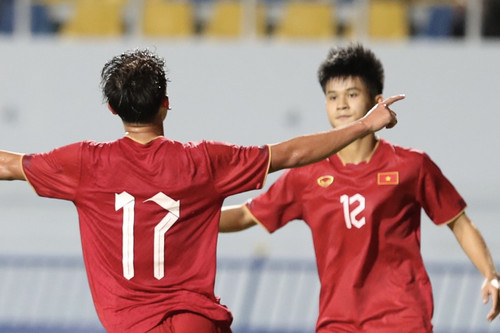 Thắng nhọc U23 Philippines, U23 Việt Nam chạm trán Malaysia ở bán kết