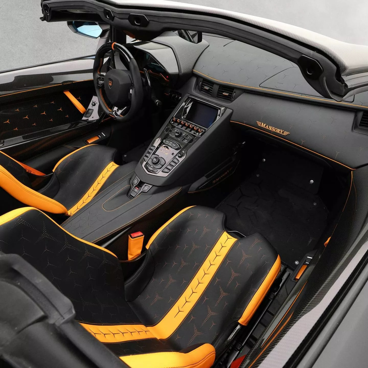Mansory biến Lamborghini Aventador SVJ thành phiên bản độc nhất vô nhị