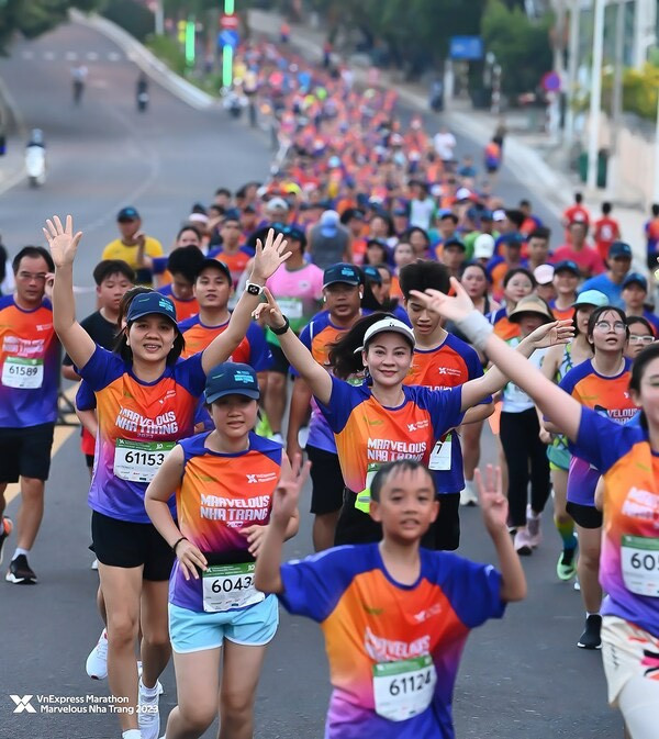 Xtep cùng các VĐV chinh phục VnExpress Marathon Marvelous Nha Trang 2023