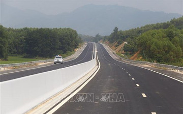 Laos, Thailand mull over building expressway linking to Vietnam