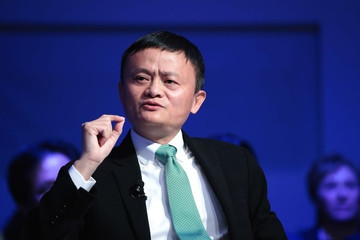 Không có tiền để khởi nghiệp, tỷ phú Jack Ma vẫn thành công từ 3 câu hỏi