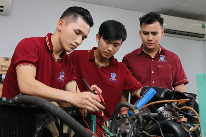 Trường ĐH Nguyễn Tất Thành ưu đãi học phí ngành Kỹ thuật hệ thống công nghiệp