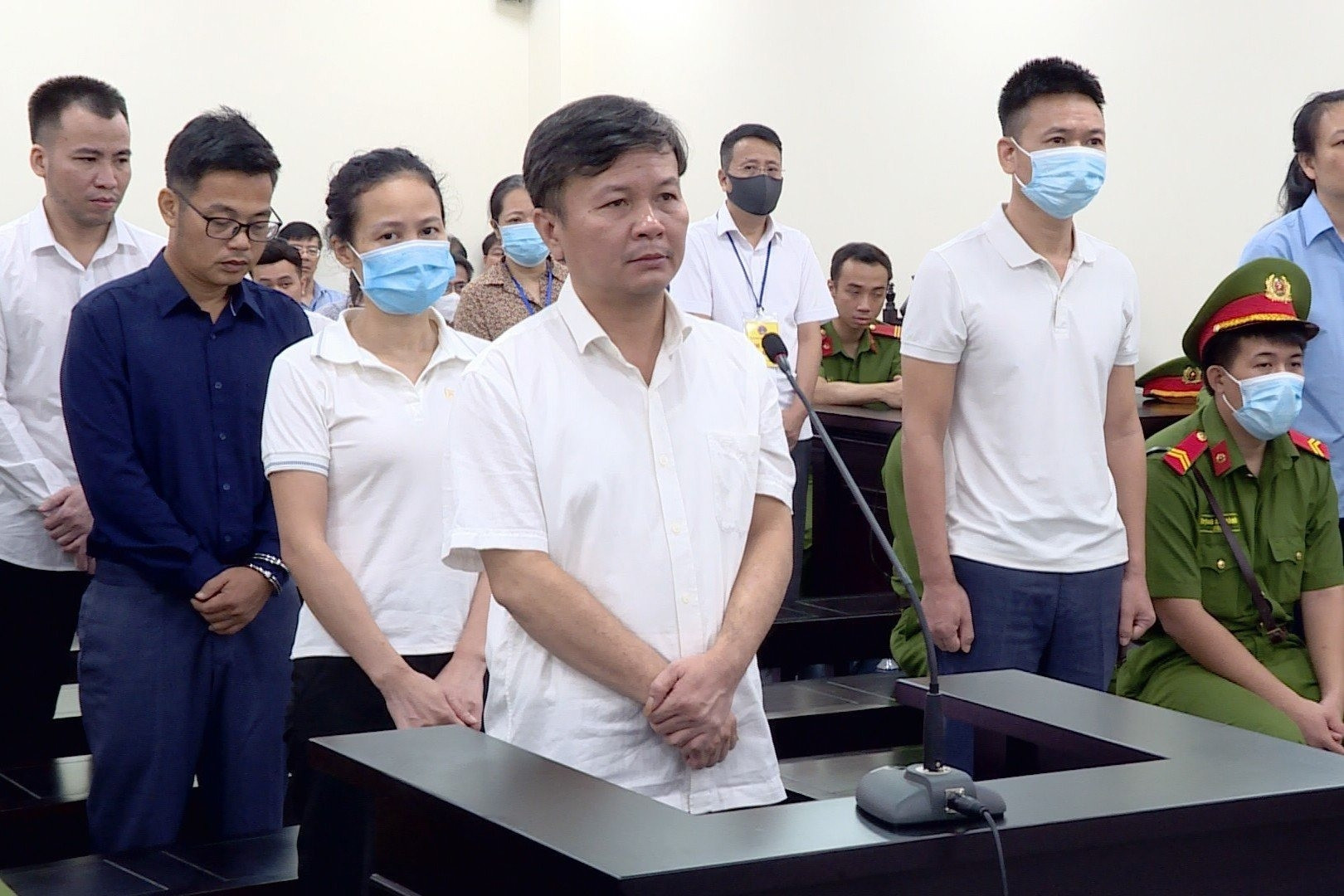 Cựu chủ tịch Công ty Cây xanh khai bị ông Nguyễn Đức Chung mắng, dọa đuổi việc