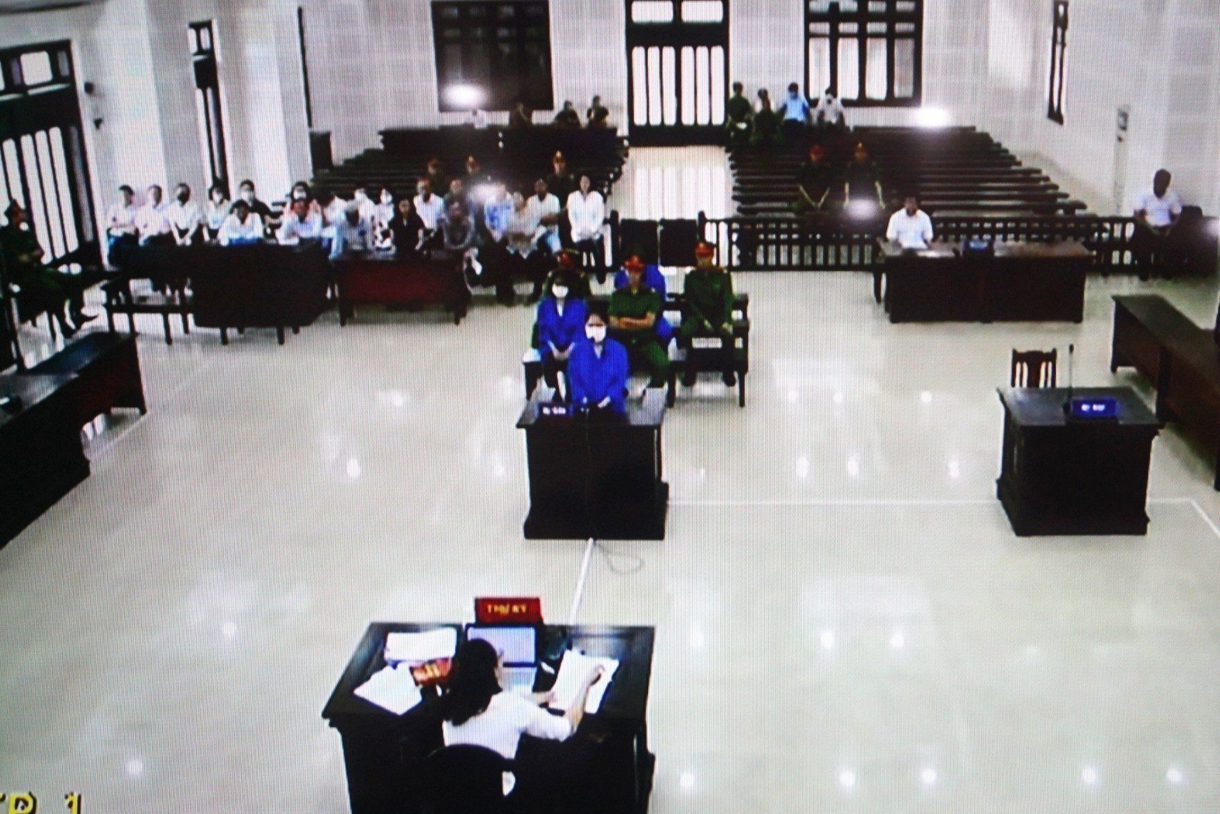 Cựu Giám đốc CDC Đà Nẵng và thuộc cấp hầu tòa vụ tham ô hơn 5,2 tỷ đồng