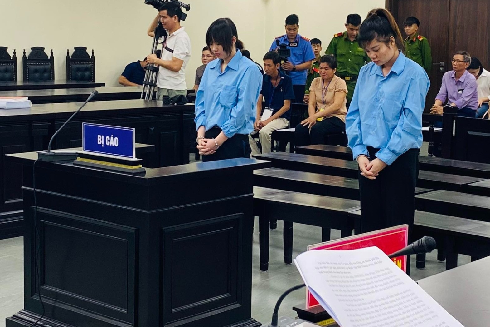 Hanoi baby sister given life sentence assaulting toddler to death