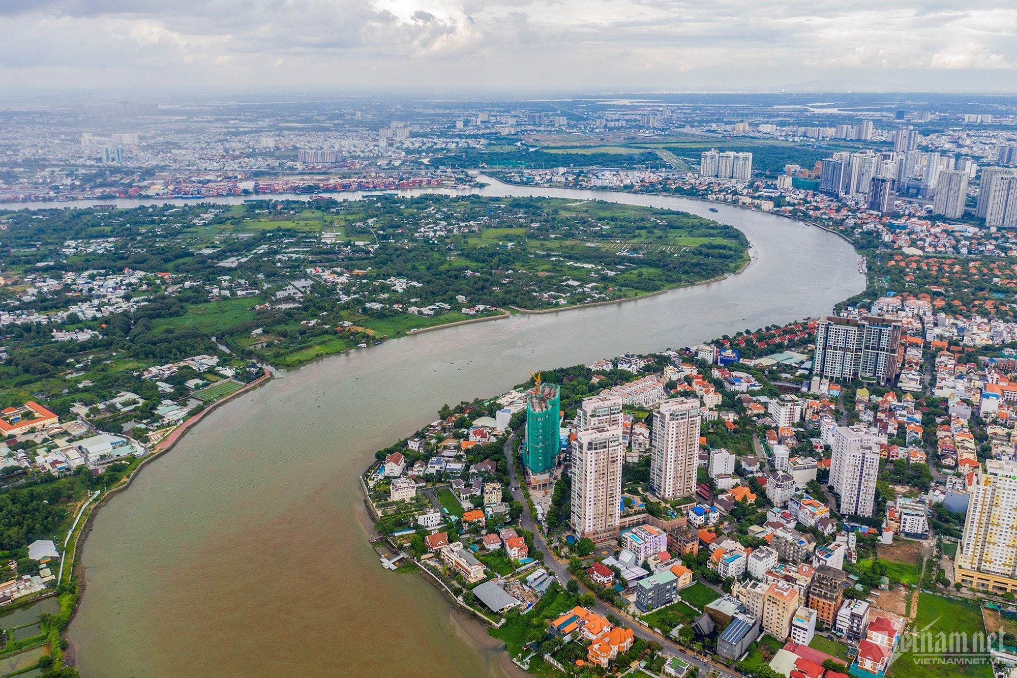 Điều kiện tách đất công xen cài thành dự án; Chủ tịch Hoa Sen 'quay xe'