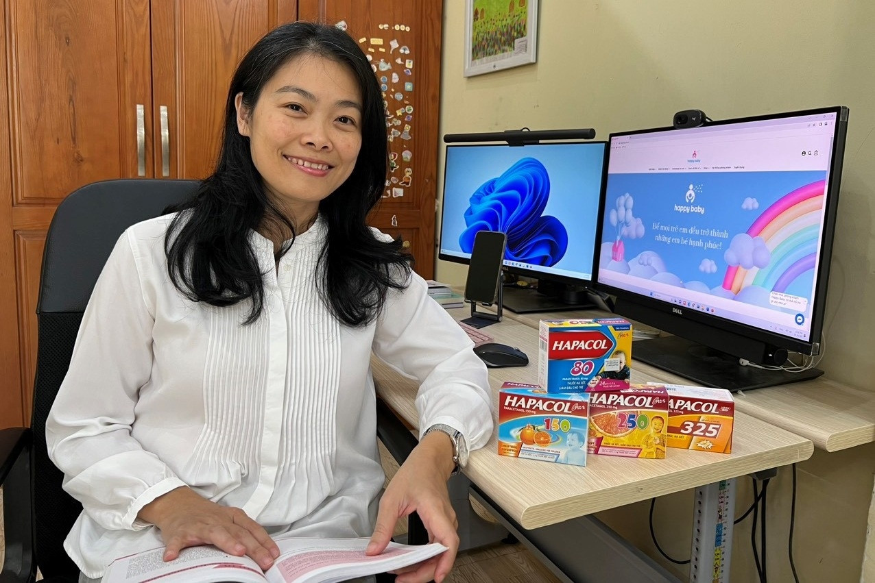 20 năm Hapacol đồng hành cùng y bác sĩ chăm sóc sức khoẻ người Việt