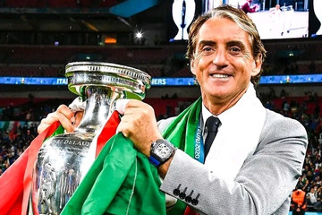 HLV Mancini chính thức dẫn dắt tuyển Saudi Arabia, lương gây choáng