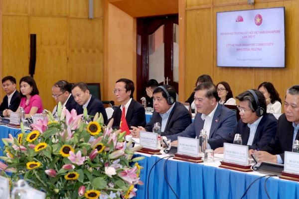 Việt Nam muốn bán điện sạch sang Singapore