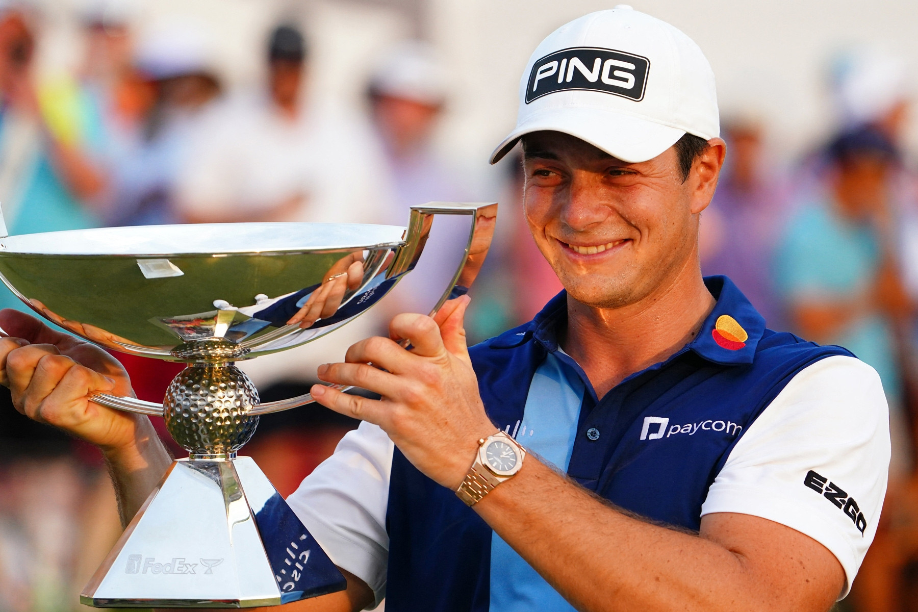 Vô địch FedEx Cup, Viktor Hovland bỏ túi 18 triệu USD