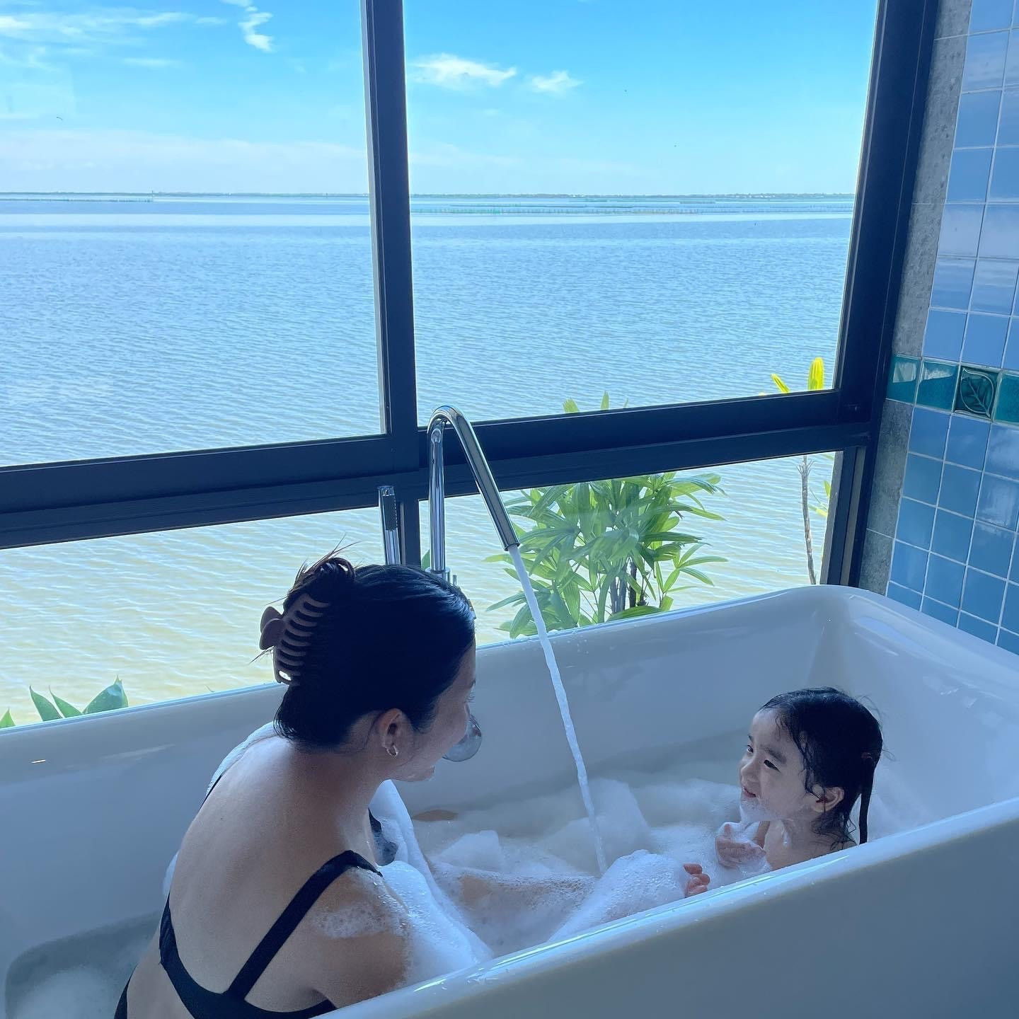 Chuyện tình kỳ diệu của hot girl từng muốn tự vẫn khi trót làm mẹ tuổi 18 - 3