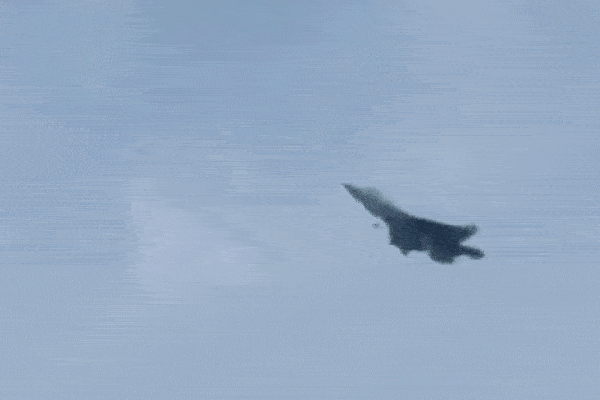 Hé lộ hình ảnh Trung Quốc thử nghiệm tiêm kích J-35