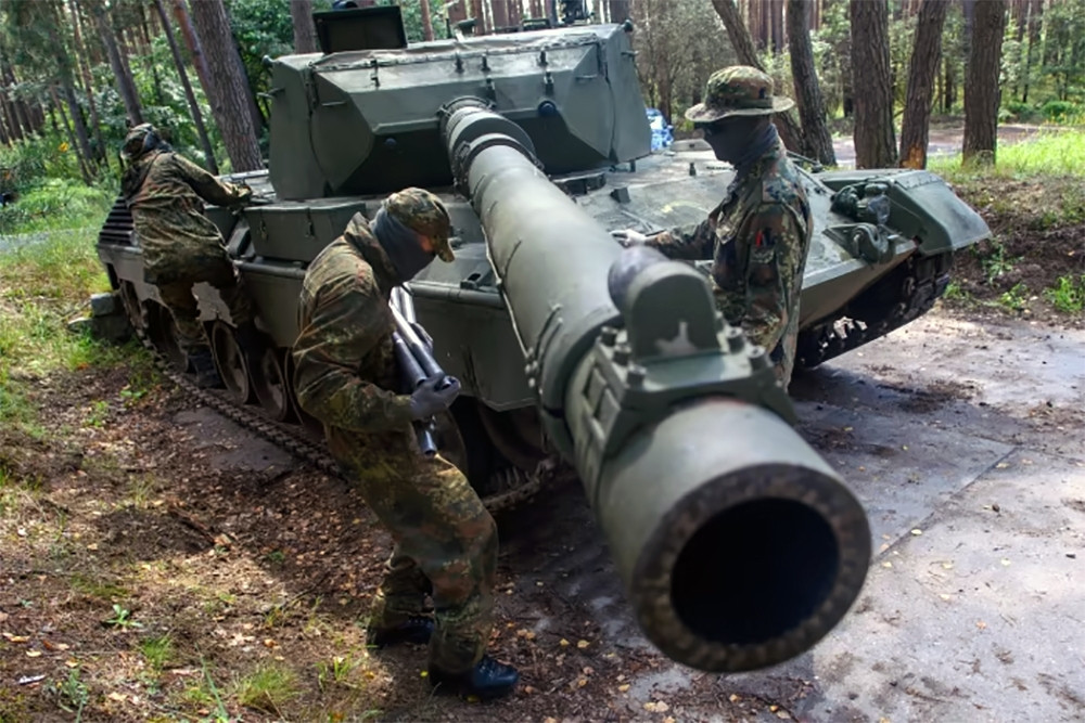 Mỹ công bố số tên lửa, đạn pháo viện trợ, phương Tây 'gặp khó' khi dạy lính Kiev