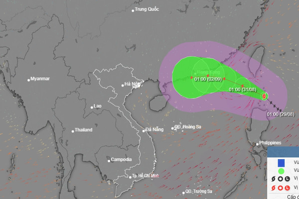 Bão Saola giật cấp 17 áp sát Biển Đông, di chuyển khó lường do thêm bão Haikui