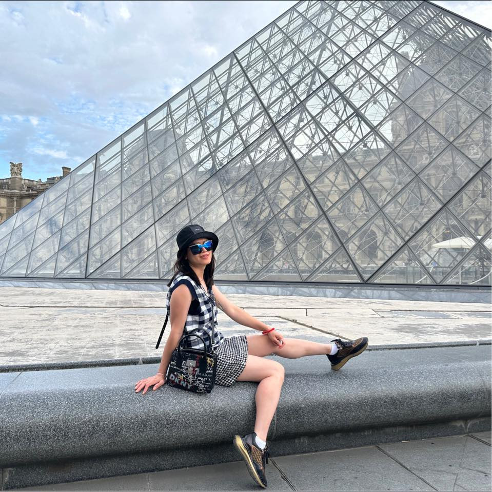 Quen qua mạng 1 tháng, mẹ đơn thân cưới chàng trai người Đức, cuộc sống như mơ vì được mẹ chồng thương hết mực - Ảnh 1.