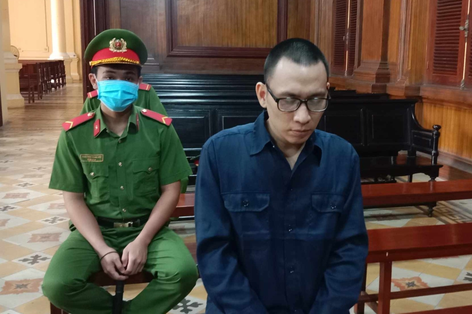 Nghi ngờ vợ ngoại tình, người đàn ông sát hại vợ lúc nửa đêm