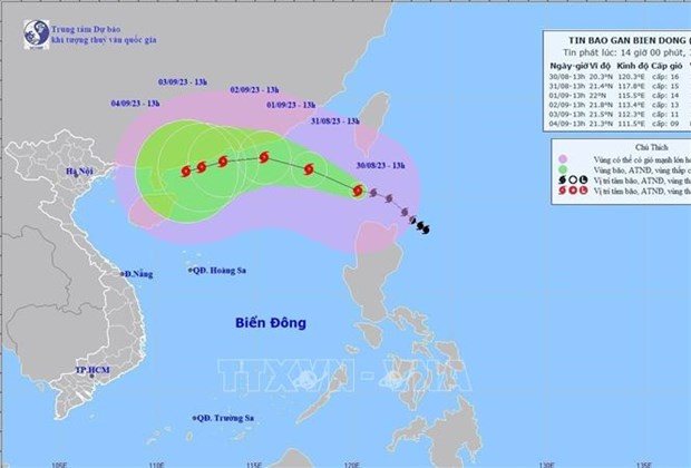 Typhoon Saola enters East Sea hinh anh 1