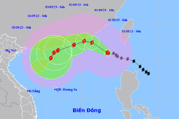 Bão số 3 đạt cấp siêu bão, hoành hành dữ dội ở Biển Đông