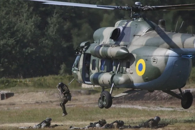 Hai trực thăng Ukraine rơi gần Bakhmut, 6 phi công tử nạn