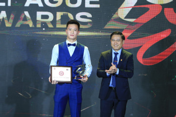 Hoàng Đức xuất sắc nhất V-League 2023