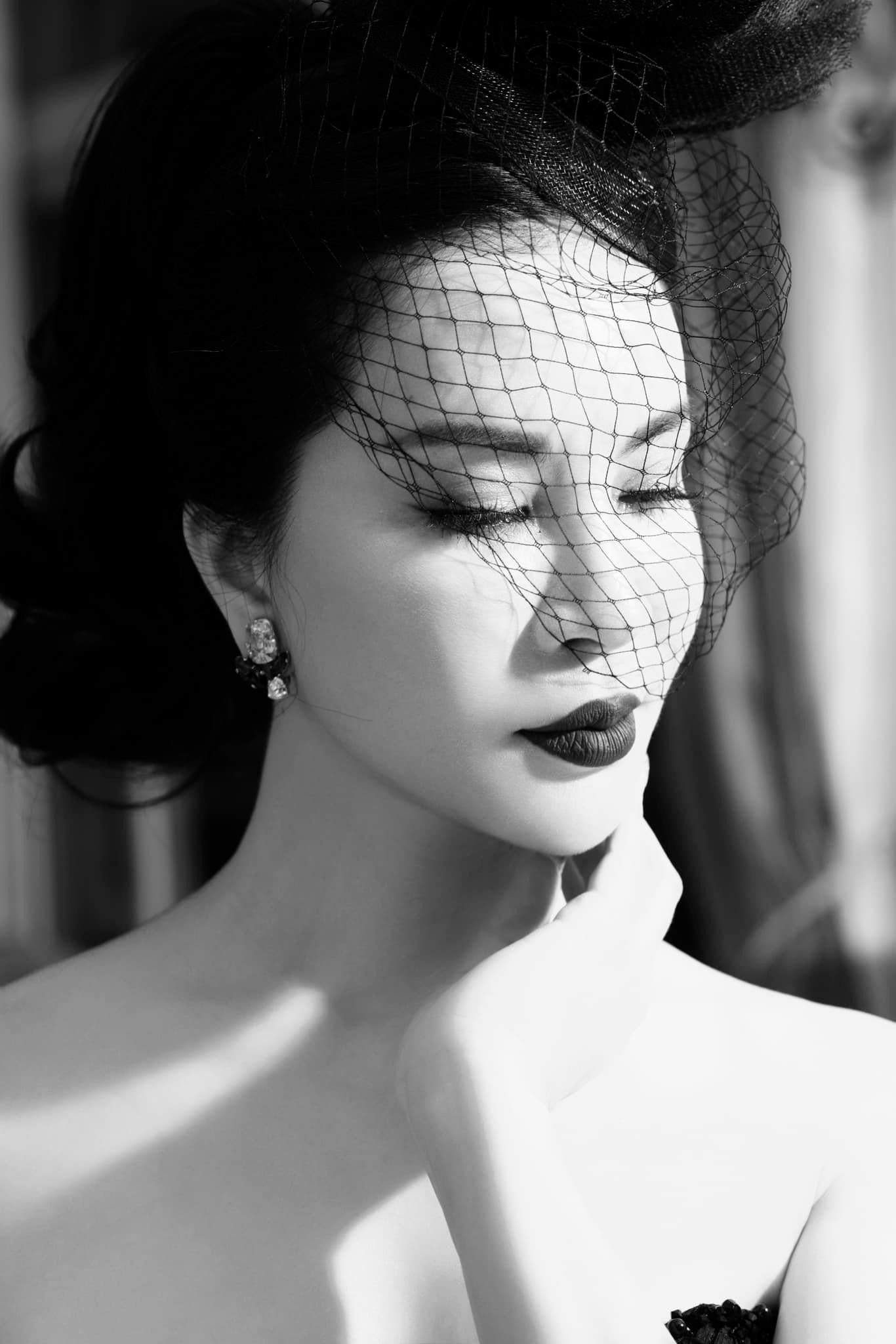 Nữ hoàng ảnh lịch thập niên 90 Thanh Mai: Tôi là hồng nhan bạc tỷ - 7