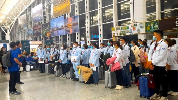 Over 97,000 workers sent abroad in eight months hinh anh 1