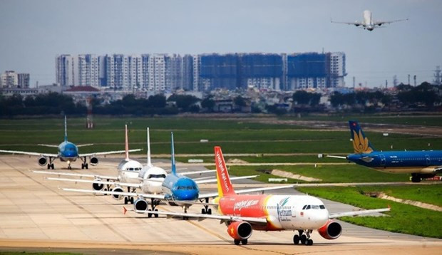 CAAV: 88.3% of flights run on time in five months hinh anh 1