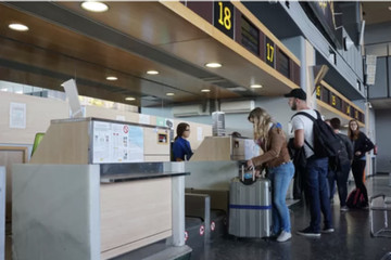 Du khách Nga bị trộm vali chứa hàng hóa trị giá tới 8,5 triệu Euro