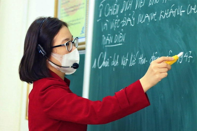 Thousands of teachers sign letter to remove exam for upgrading rank