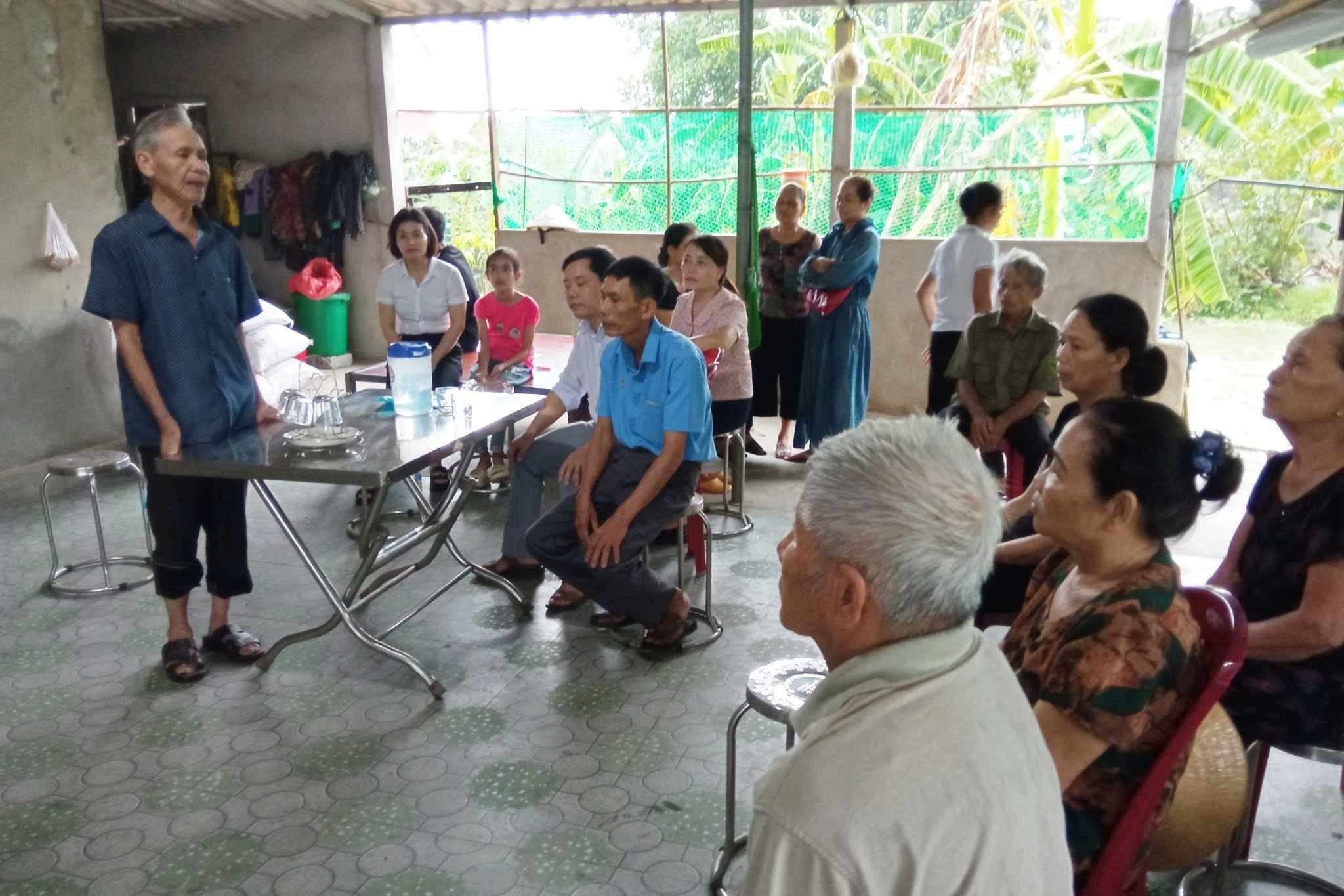 Villagers convene night meeting, contribute money to fund teenager's studies