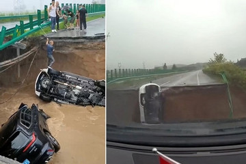 Khoảnh khắc ô tô lao xuống hố giữa cầu ở Trung Quốc