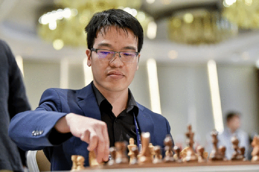 Lê Quang Liêm hòa cựu vô địch thế giới ở World Cup cờ vua 2023