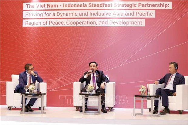 Building regional structure of inclusion, stability, connectivity crucial to maintain peace, prosperity: Top legislator hinh anh 1