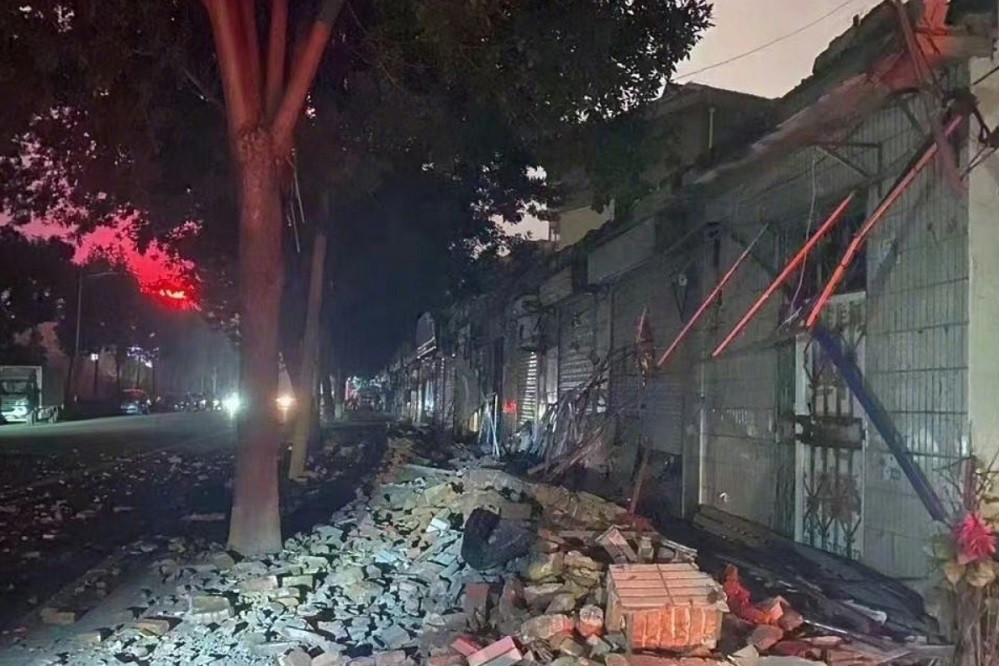 Động đất ở Trung Quốc, hàng chục người bị thương