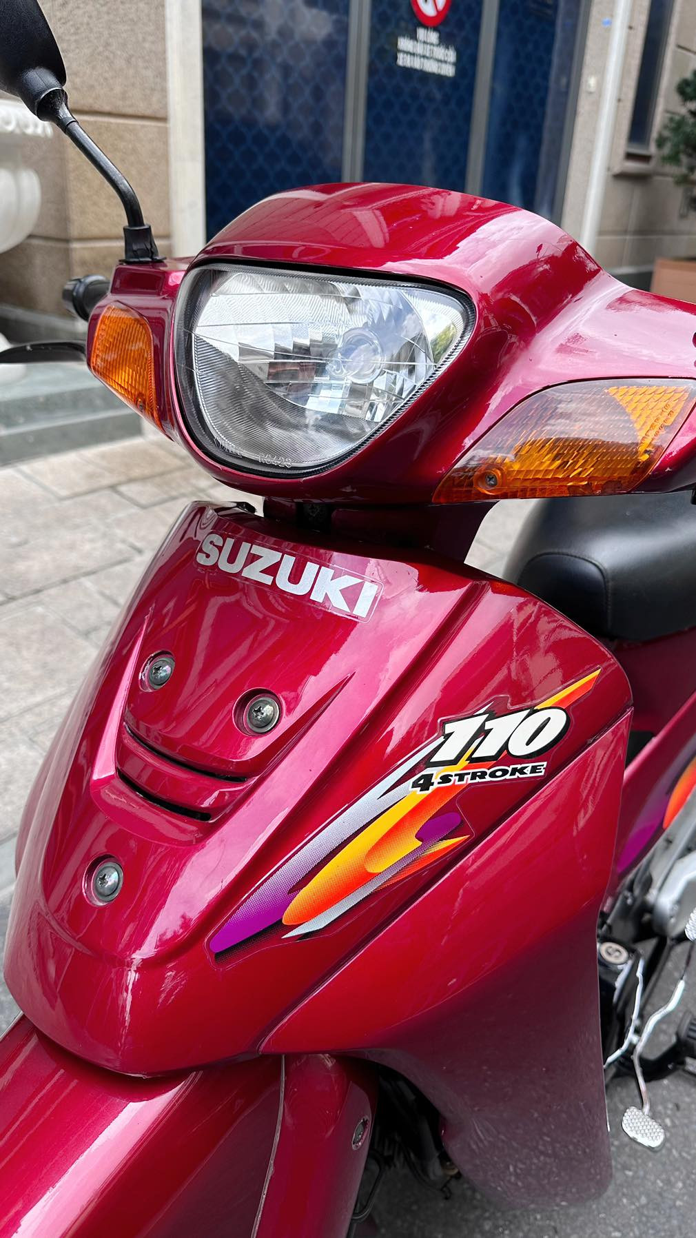 Xe máy Suzuki Best 23 năm tuổi gây ngạc nhiên với giá gần 100 triệu
