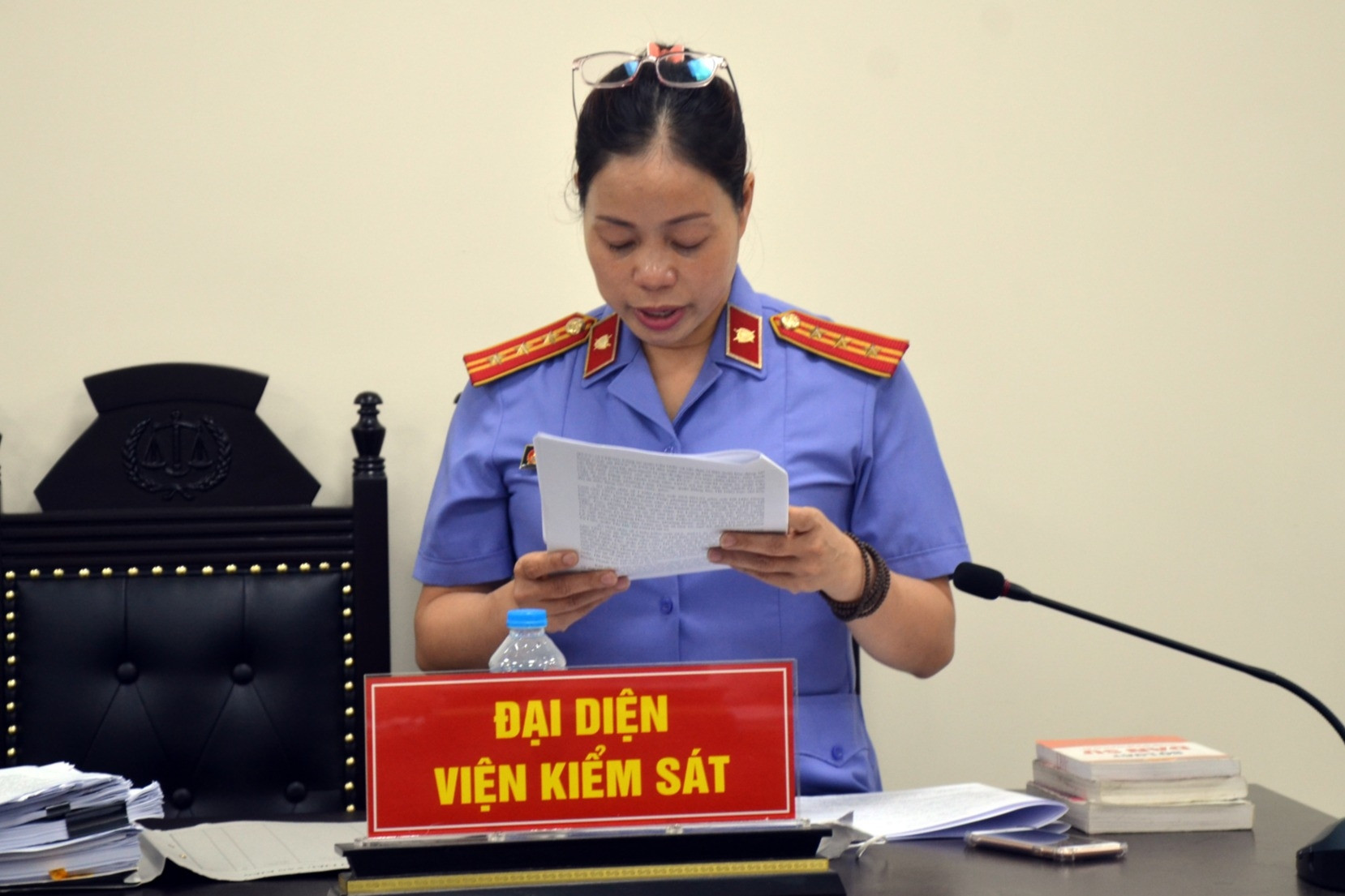 Kiểm sát viên bật khóc trong phiên xử vụ cháy quán karaoke 3 cảnh sát hy sinh