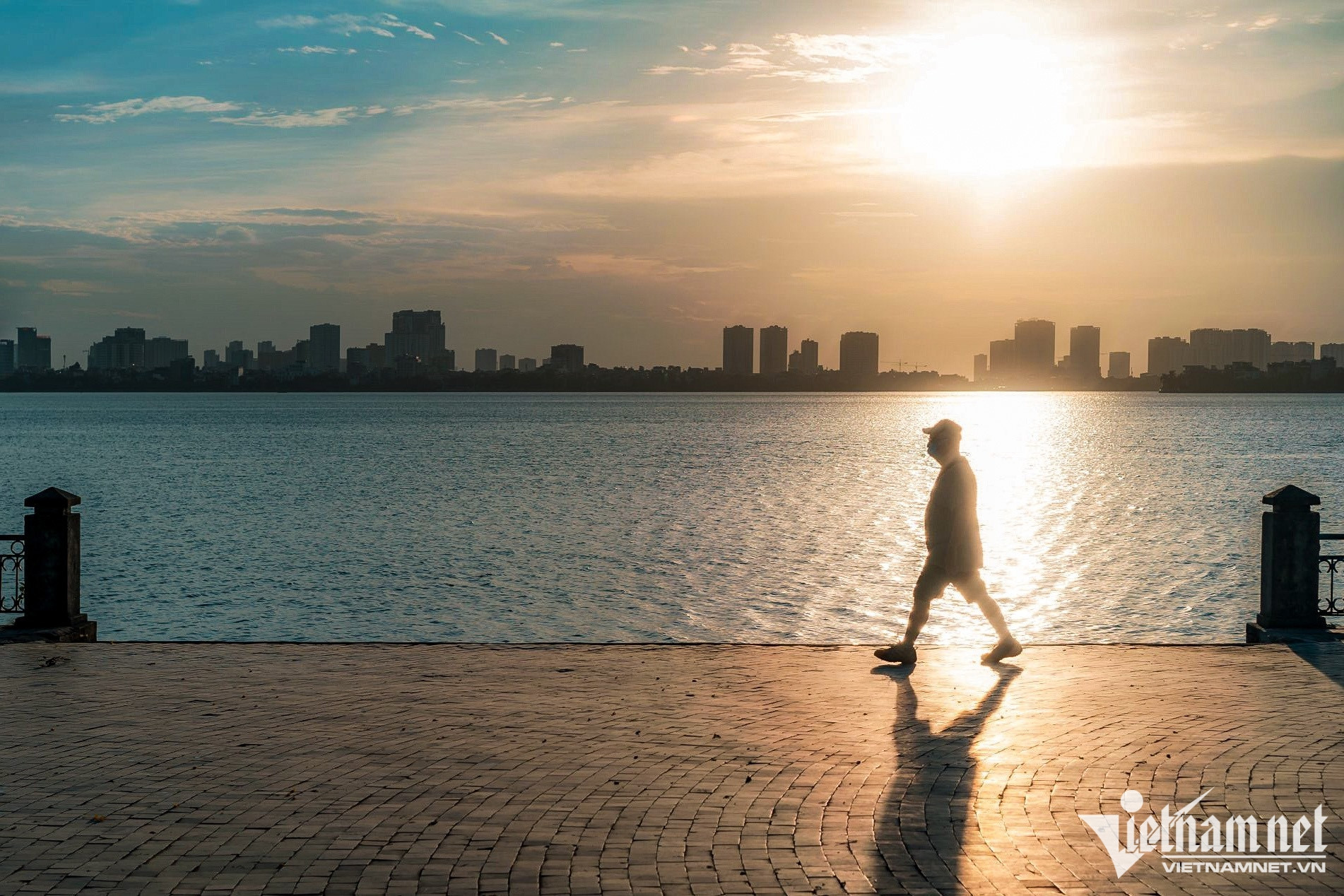 Thời tiết Hà Nội 8/8: Nắng nhẹ dịu mát, khả năng có mưa rào