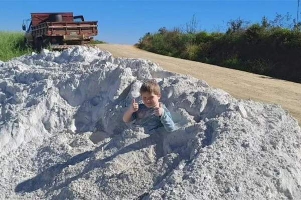 Bé 7 tuổi tử vong vài phút sau khi chụp ảnh