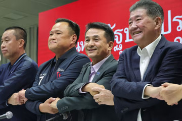 Các đảng về thứ 2, 3 trong tổng tuyển cử Thái Lan lập liên minh mới