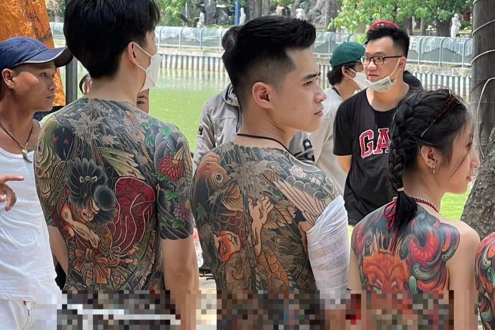 Choáng với trào lưu xăm bịt kín cơ thể của giới trẻ