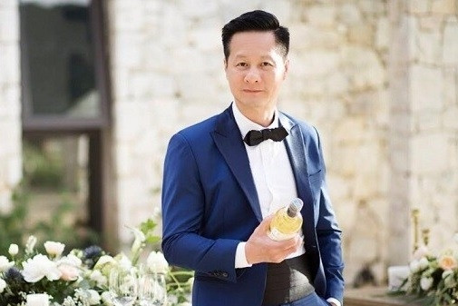 Đại gia Đức An rút yêu cầu đòi siêu mẫu Ngọc Thúy trả 5 biệt thự, 7 ô tô