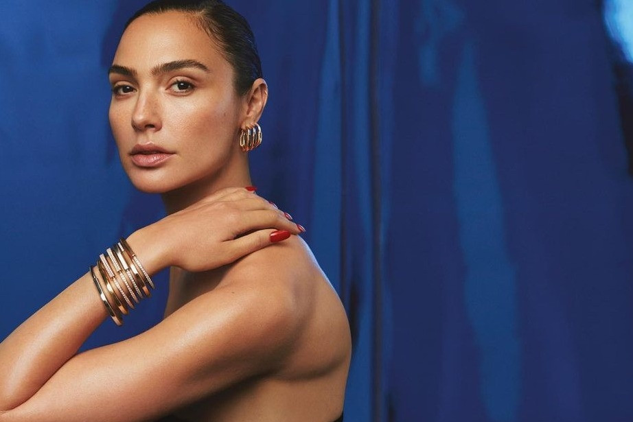 Diễn viên Gal Gadot chia sẻ về phim mới ngập cảnh nguy hiểm