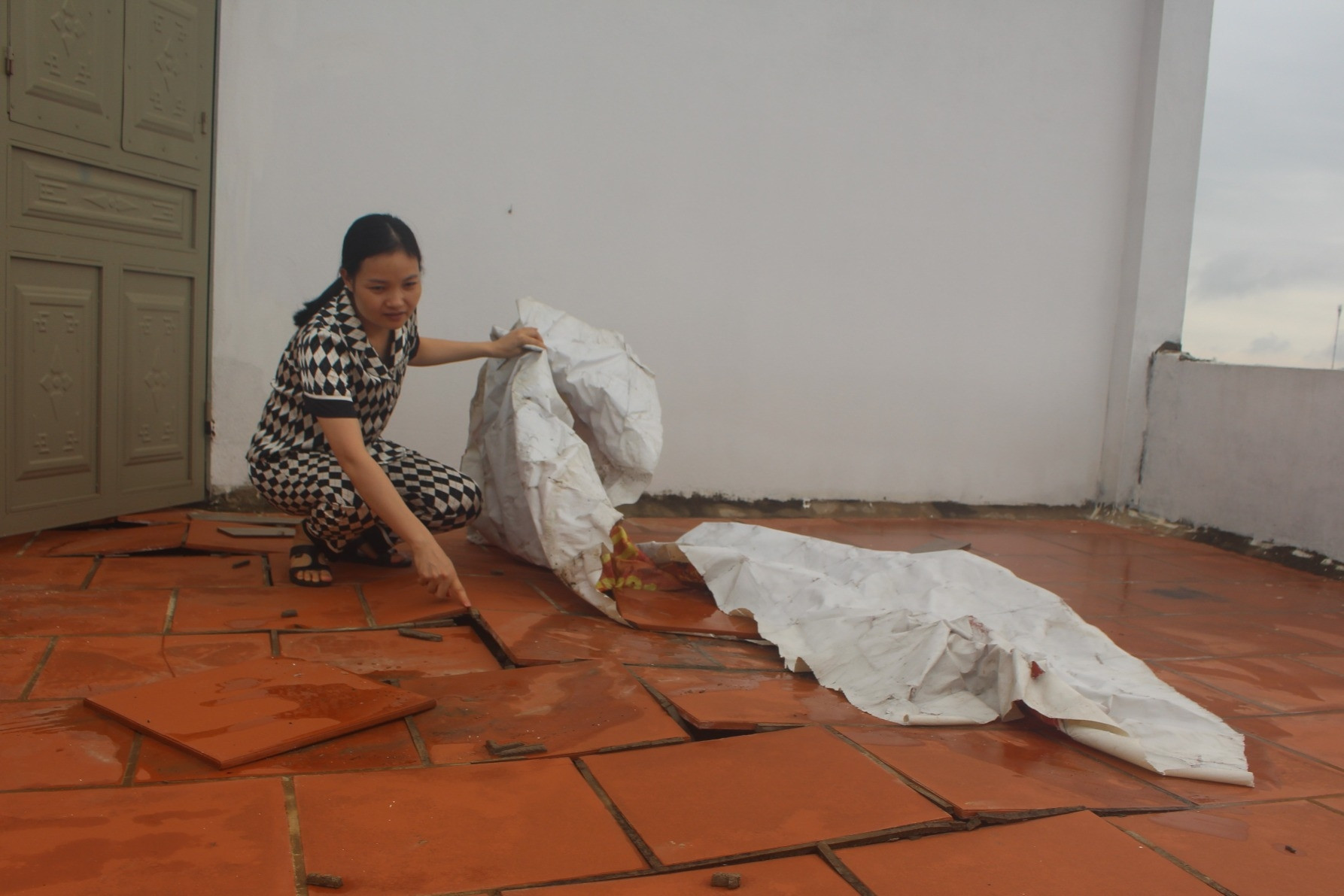 Hàng trăm hộ dân ở Thanh Hóa bị nứt nhà do thi công cao tốc