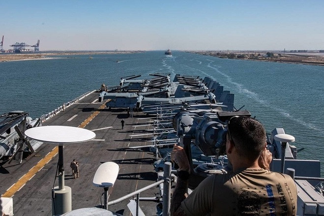 Mỹ triển khai thêm 3.000 binh sĩ cùng tàu chiến tới Trung Đông