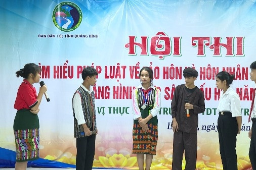 Quảng Bình: Đẩy mạnh tuyên truyền tảo hôn và hôn nhân cận huyết thống vùng DTTS