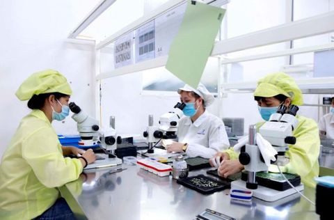 VN electronics producers slip through the cracks