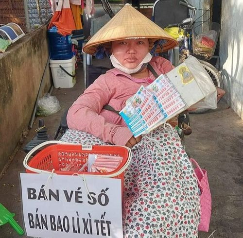 Chuyện diễn viên Việt Trinh và người phụ nữ khuyết tật ảnh 1