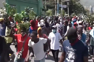 Mỹ đóng cửa đại sứ quán ở Haiti do bạo lực bùng phát