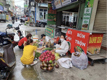 Income of Vietnamese workers meets just 45% of expenditure needs: survey
